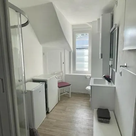 Studio Tout Confort Bien Situe Orléans Exterior foto