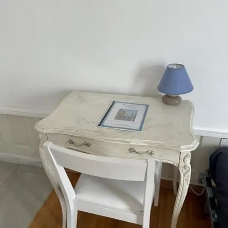 Studio Tout Confort Bien Situe Orléans Exterior foto